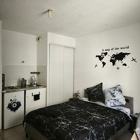Cozy Apartment In City Center Marseille Bagian luar foto
