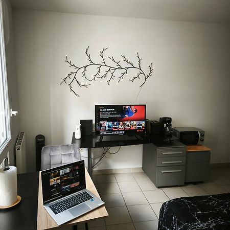 Cozy Apartment In City Center Marseille Bagian luar foto